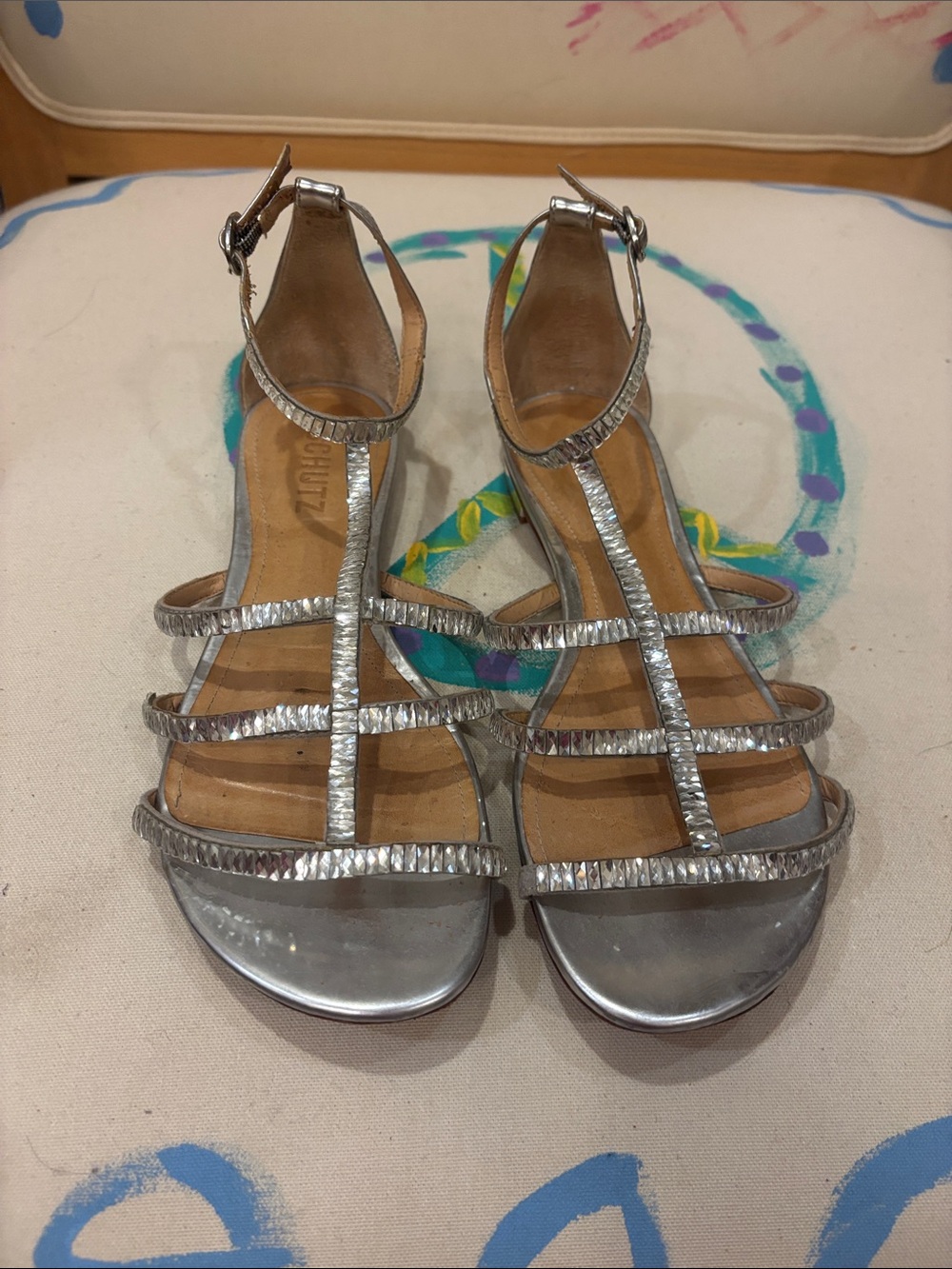 SCHUTZ Silver Metallic Multi-Strap T-Strap Sandals